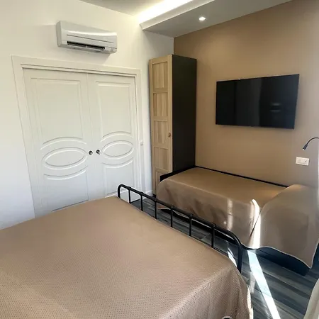 Anzio Central Apartments Apartman *