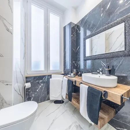 Anzio Central Apartments * Άντζιο