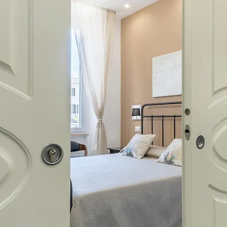 Anzio Central Apartments Apartmán