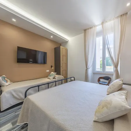 Anzio Central Apartments